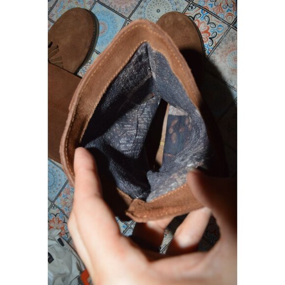 Coolway Brown Suede Boho Western Ankle Boots Women's size 39 8 US Fall Fringe - Picture 8 of 8